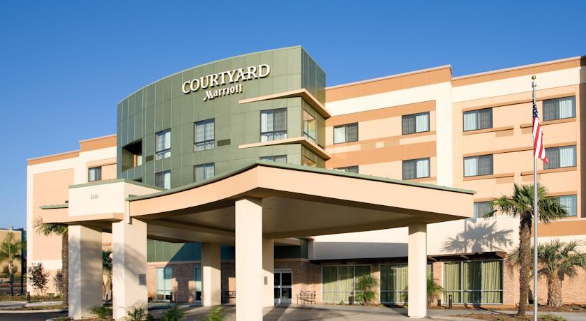 Отель Courtyard by Marriott San Diego Oceanside
