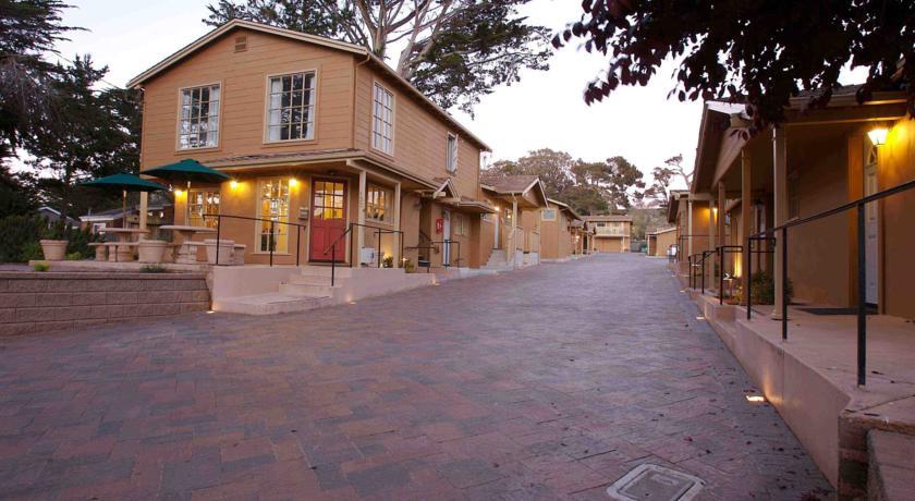 Отель Sunset Inn Pacific Grove