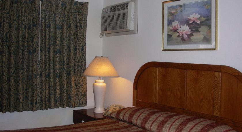 Отель Paso Robles Wine Country Inn