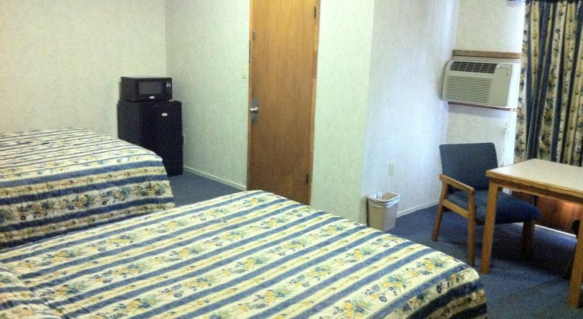 Отель College Motel