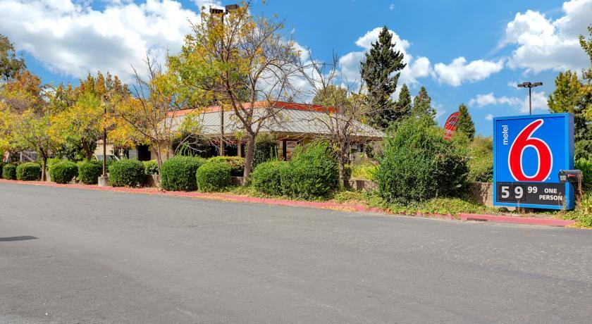 Отель Motel 6 Rohnert Park