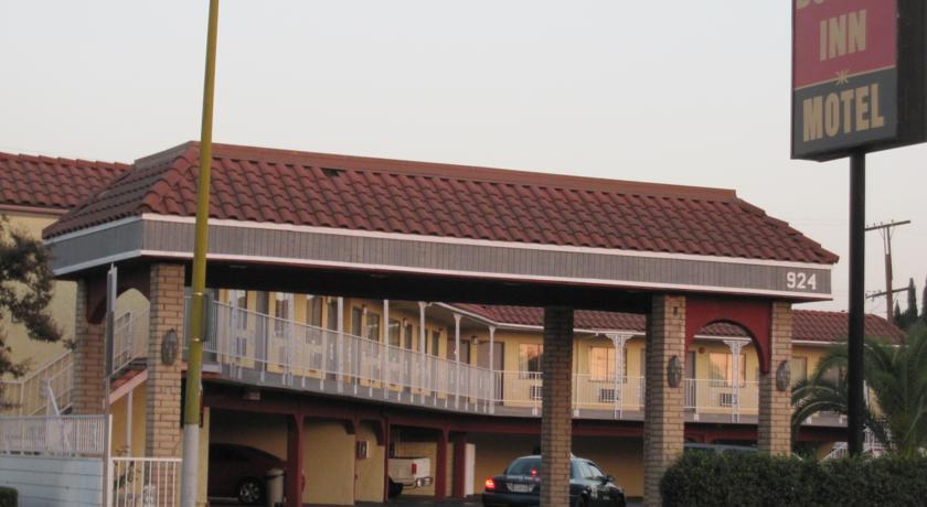 Отель Budget Inn Motel
