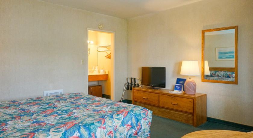 Отель Cabrillo Inn at the Beach