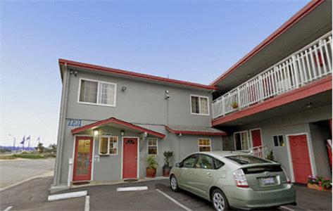 Отель Americas Best Value Inn-Seaside North