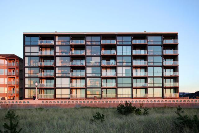 Апартаменты Sand and Sea Condominiums
