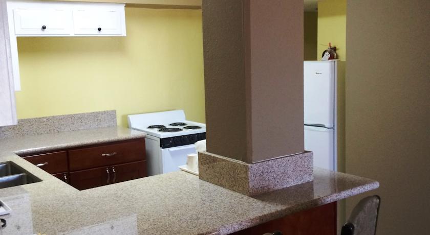 Отель Days Inn Torrance Redondo Beach