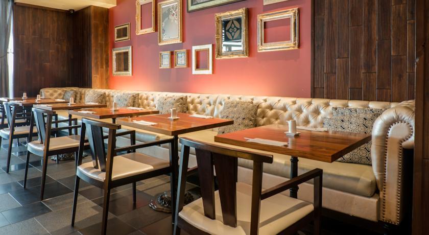 Отель Miyako Hybrid Hotel Torrance