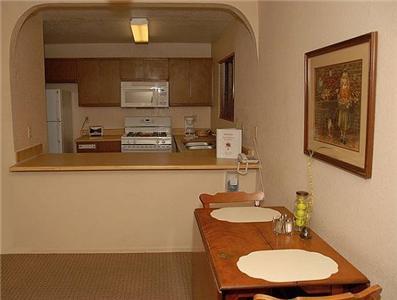 Отель Sunnyvale Garden Suites Hotel