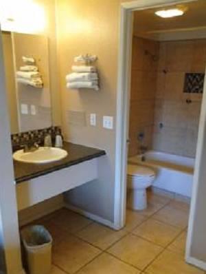 Отель Relax Inn Vallejo