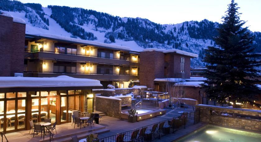 Апартаменты Aspen Square Condominium Hotel