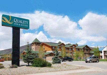 Отель Quality Inn and Suites Summit County