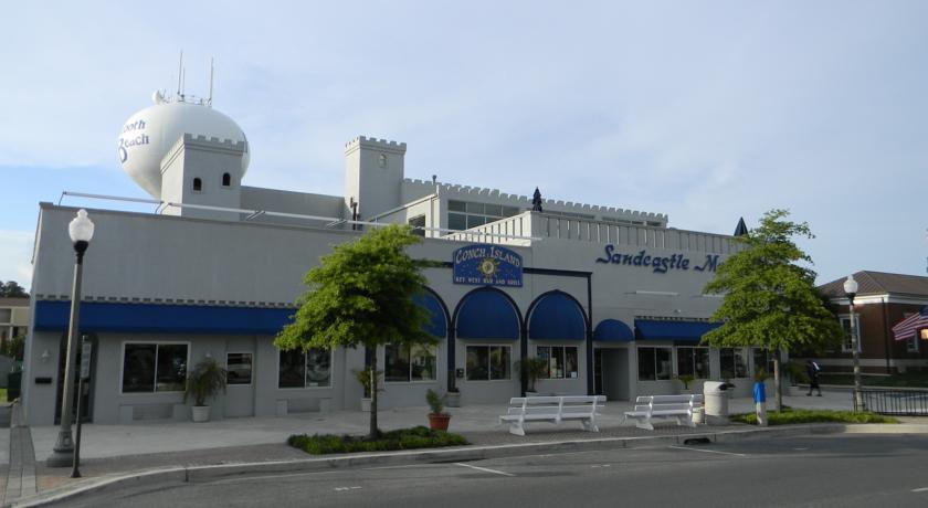 Отель Sandcastle Motel