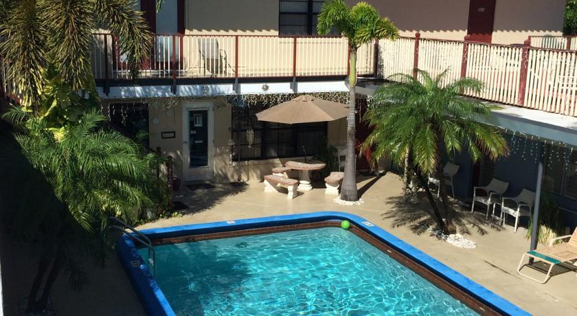 Отель Tropicaire Motel Lauderdale-By-The-Sea