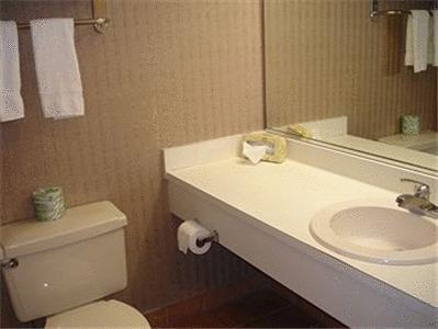 Отель Coral Beach Resort Hotel