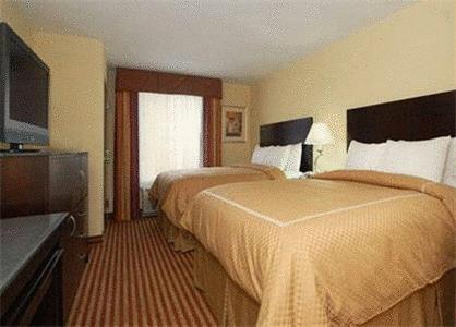 Отель Comfort Suites Palm Bay