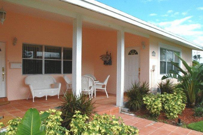 Апартаменты Pelican Place