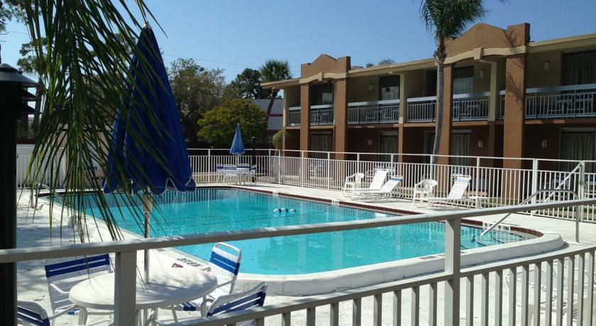 Отель Americas Best Value Inn Sarasota