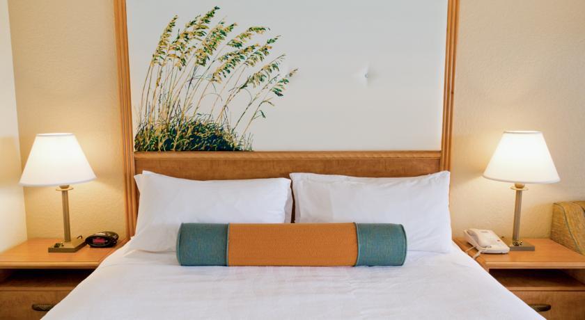 Отель Holiday Inn Express Sarasota-Siesta Key Area
