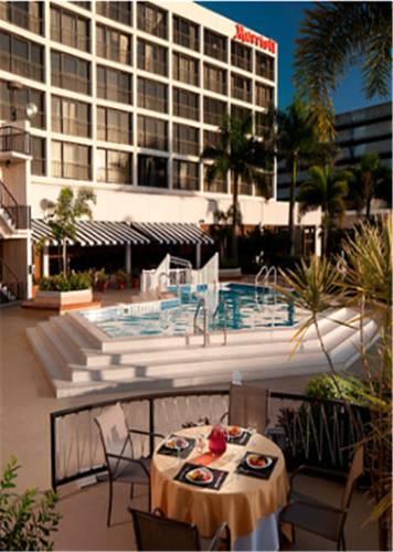Отель Tampa Airport Marriott