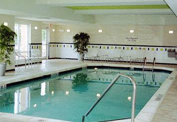 Отель Fairfield Inn & Suites Milledgeville
