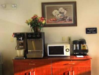 Отель Microtel Inn & Suites Norcross
