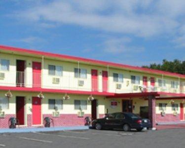 Отель Red Carpet Inn Rome