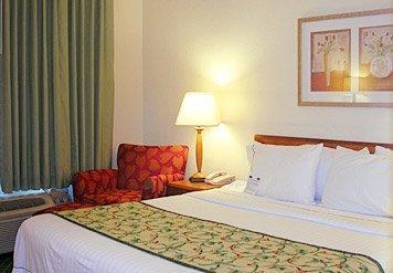 Отель Fairfield Inn and Suites Tifton