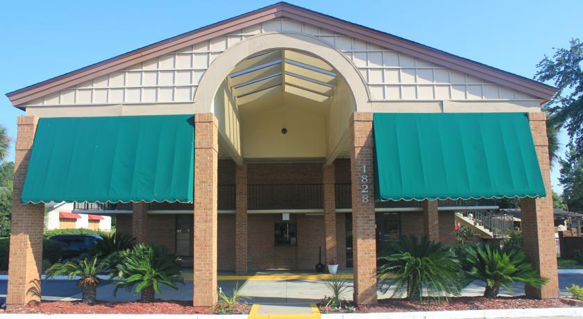 Отель Stay Inn Suites Valdosta