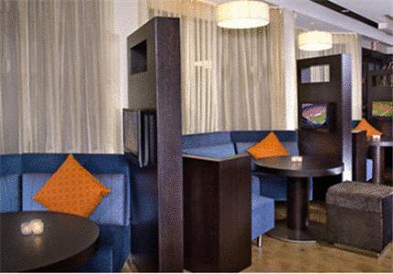 Отель Courtyard Warner Robins