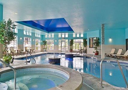 Отель Comfort Suites Airport Tukwila
