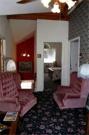 Отель Canyon Country Inn