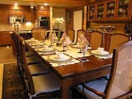 Мини-отель The Grand Living Bed & Breakfast