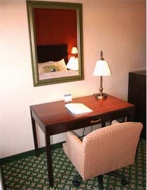 Отель Hampton Inn Boise - Airport