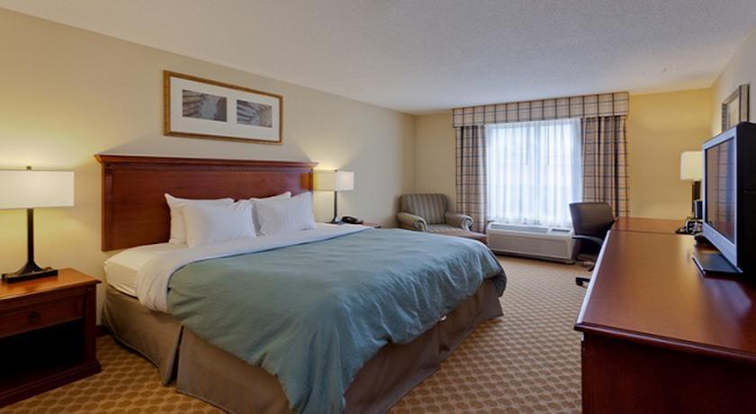 Отель Country Inn & Suites By Carlson Richmond West