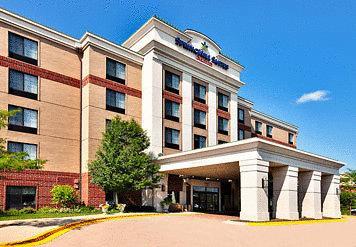 Отель SpringHill Suites Chicago Schaumburg