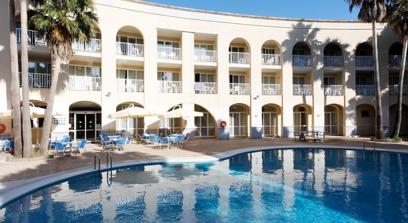 Апартаменты Aparthotel Floramar