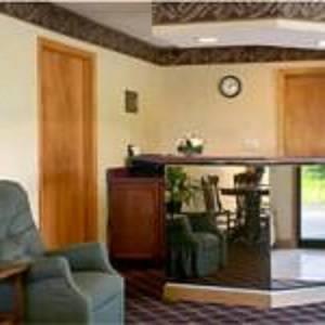 Отель Super 8 Scottsburg