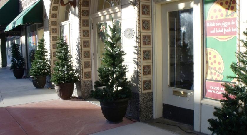 Отель Tioga Suites Hotel