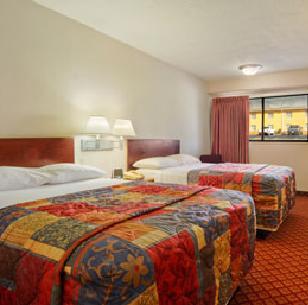 Отель Days Inn Overland Park
