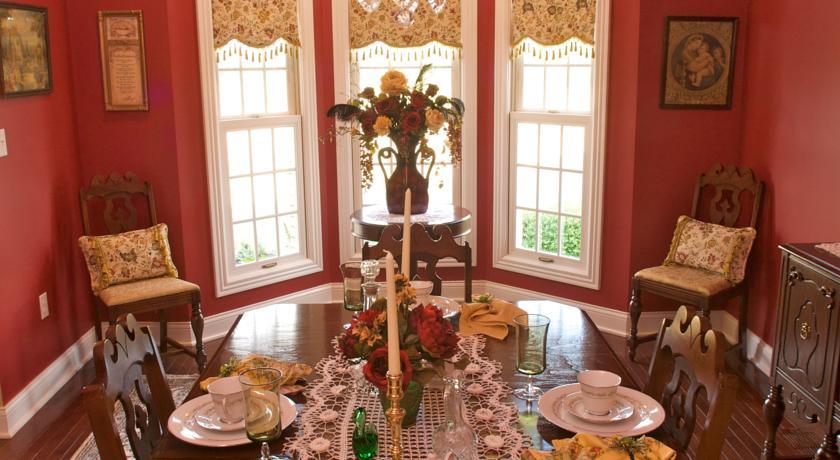 Мини-отель Southern Grace Bed & Breakfast