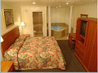 Отель Wildwood Inn Theme Suites