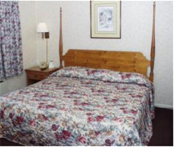 Отель Country Hearth Inn & Suites Williamsburg