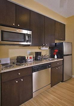 Отель TownePlace Suites by Marriott Bossier City