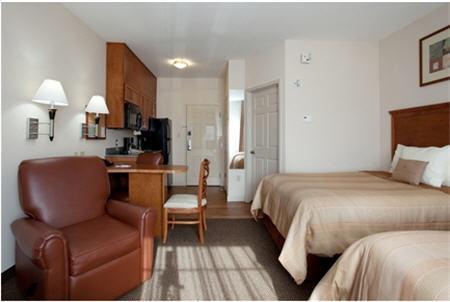 Отель Candlewood Suites New Iberia