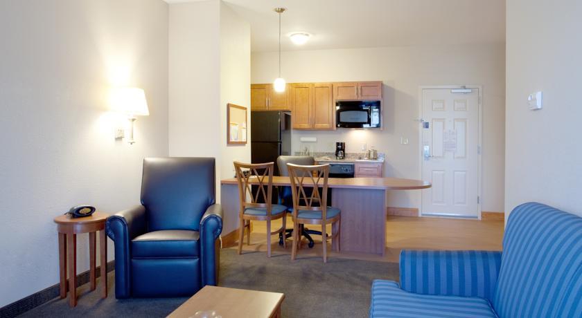 Отель Candlewood Suites Slidell Northshore