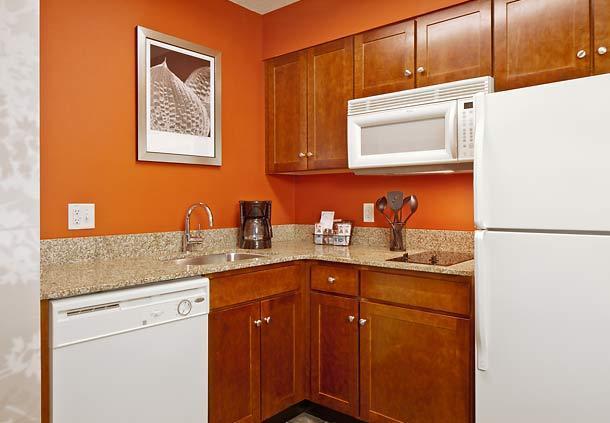 Отель Residence Inn Boston Norwood