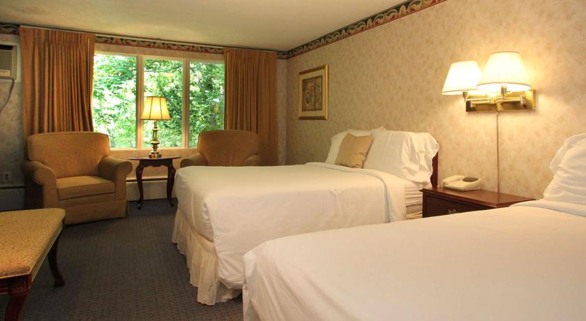 Отель Governor Prence Inn