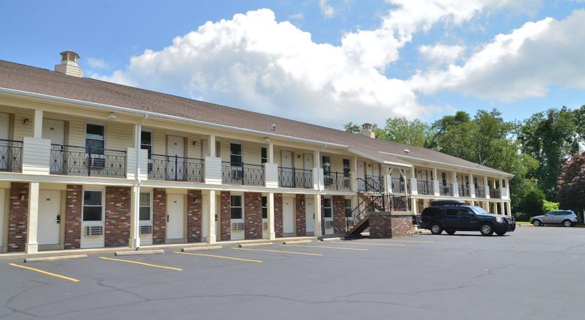 Отель Motel 6 Sturbridge