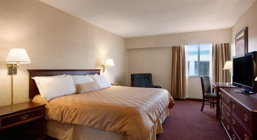 Отель Ramada Bangor