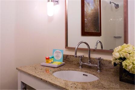 Отель Four Points by Sheraton Bangor